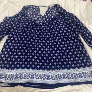 Plus size cold shoulder top.